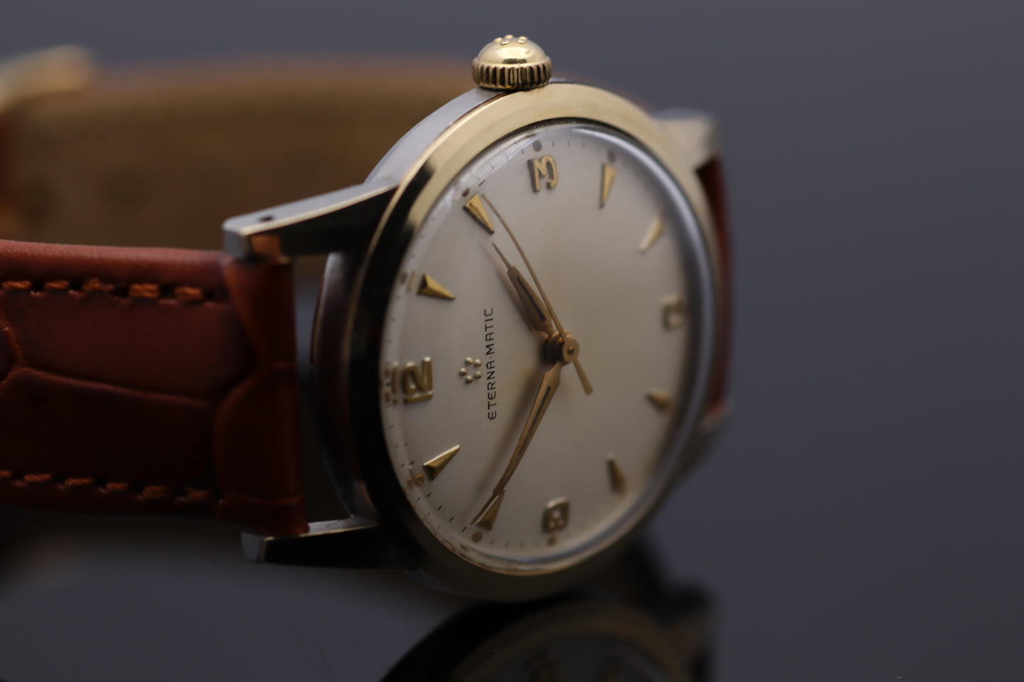 Eterna-Matic Ref. 4141 - Vintage Automatik (Stahl/Gold, 33mm, ca. 1960er Jahre)