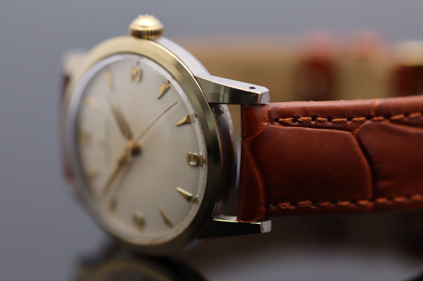 Eterna-Matic Ref. 4141 - Vintage Automatik (Stahl/Gold, 33mm, ca. 1960er Jahre)