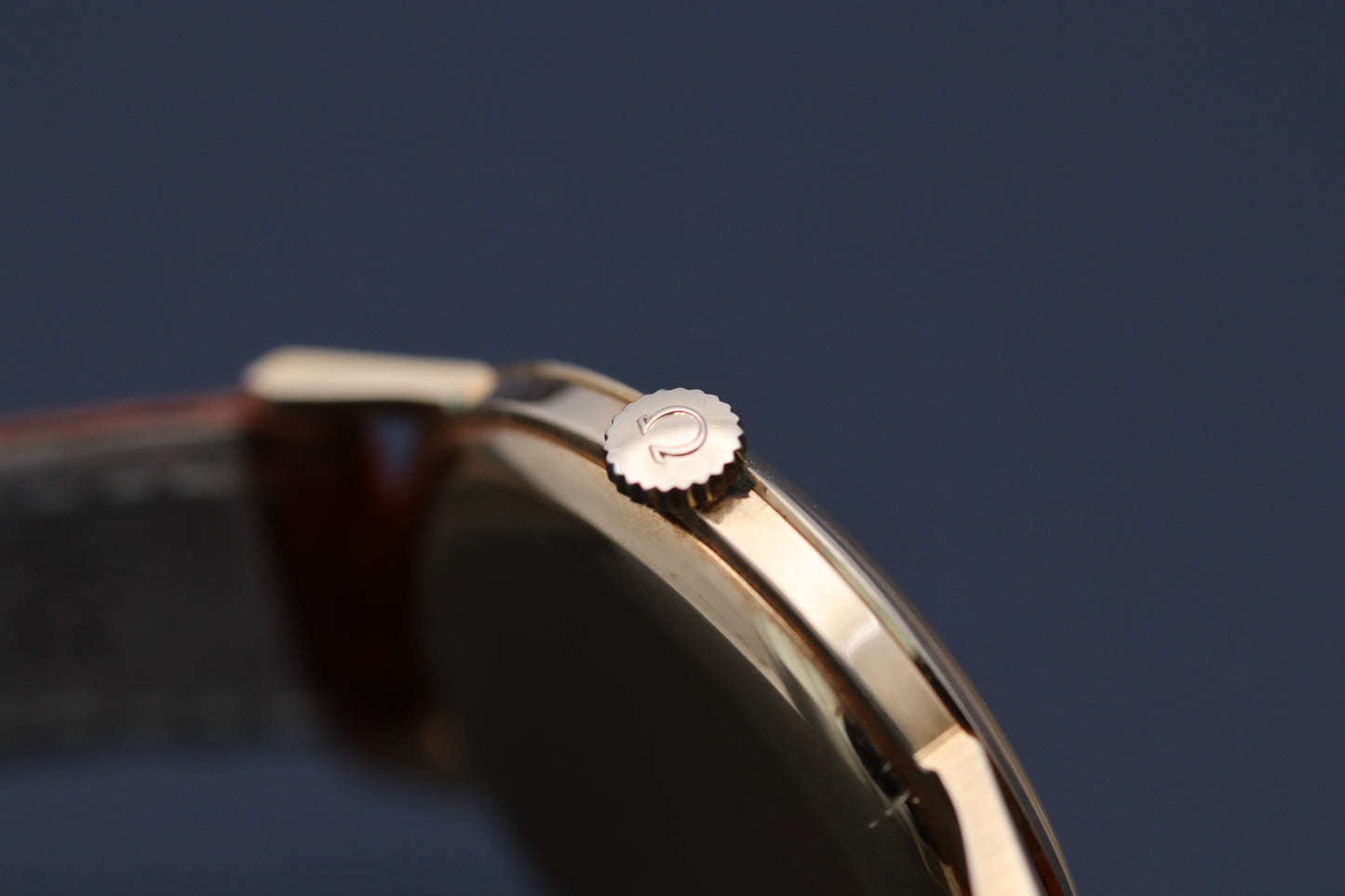 Omega - Century (18kt Gold)