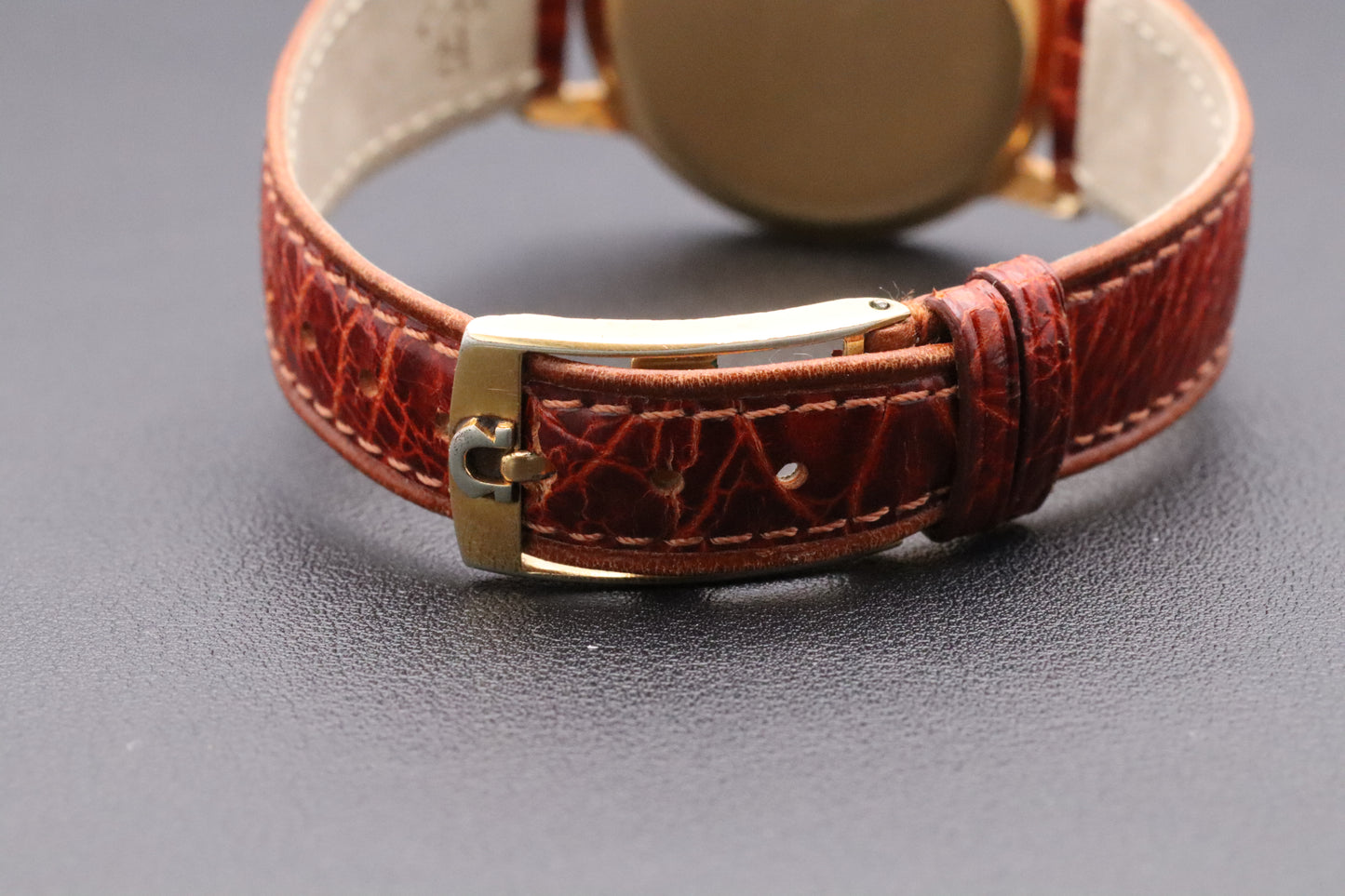 Omega - Century (18kt Gold)