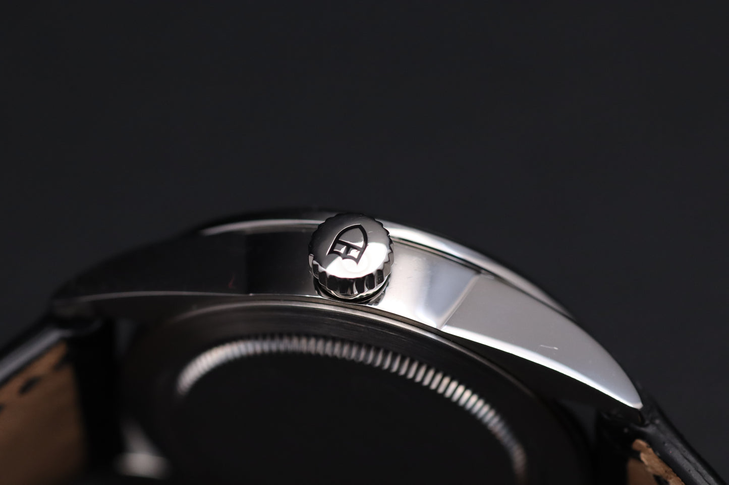 Tudor - Glamour