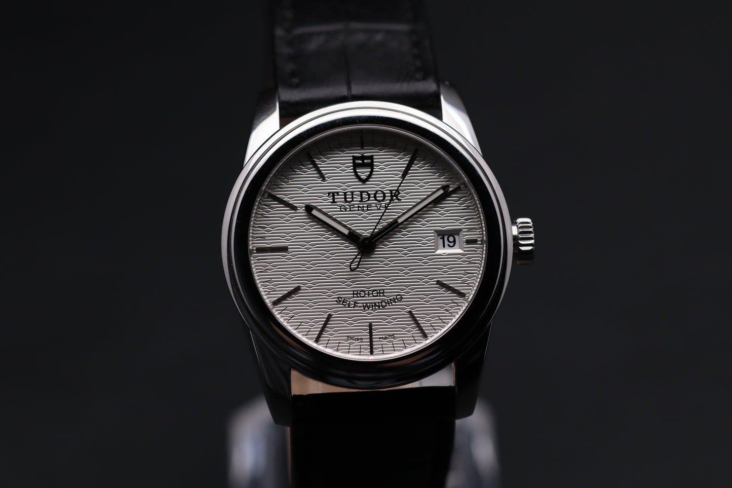Tudor - Glamour